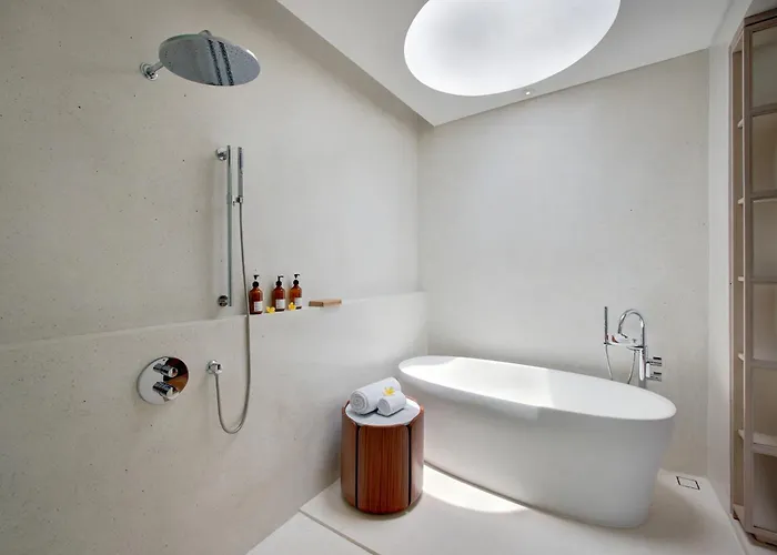 فيلة Bumi Kinar Skylight *