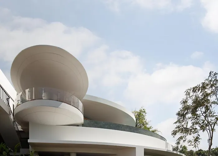 فيلة Bumi Kinar Skylight
