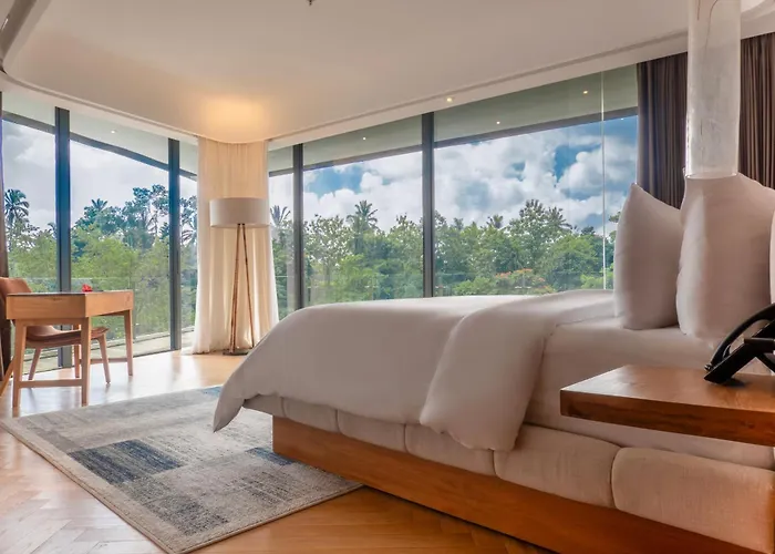 Bumi Kinar Skylight