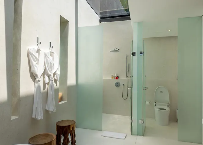 فيلة Bumi Kinar Skylight *