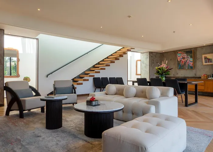 Bumi Kinar Skylight فيلة *